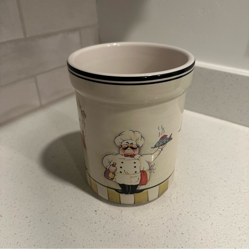 Chef Design Ceramic Utensil Holder - Picture 2 of 4